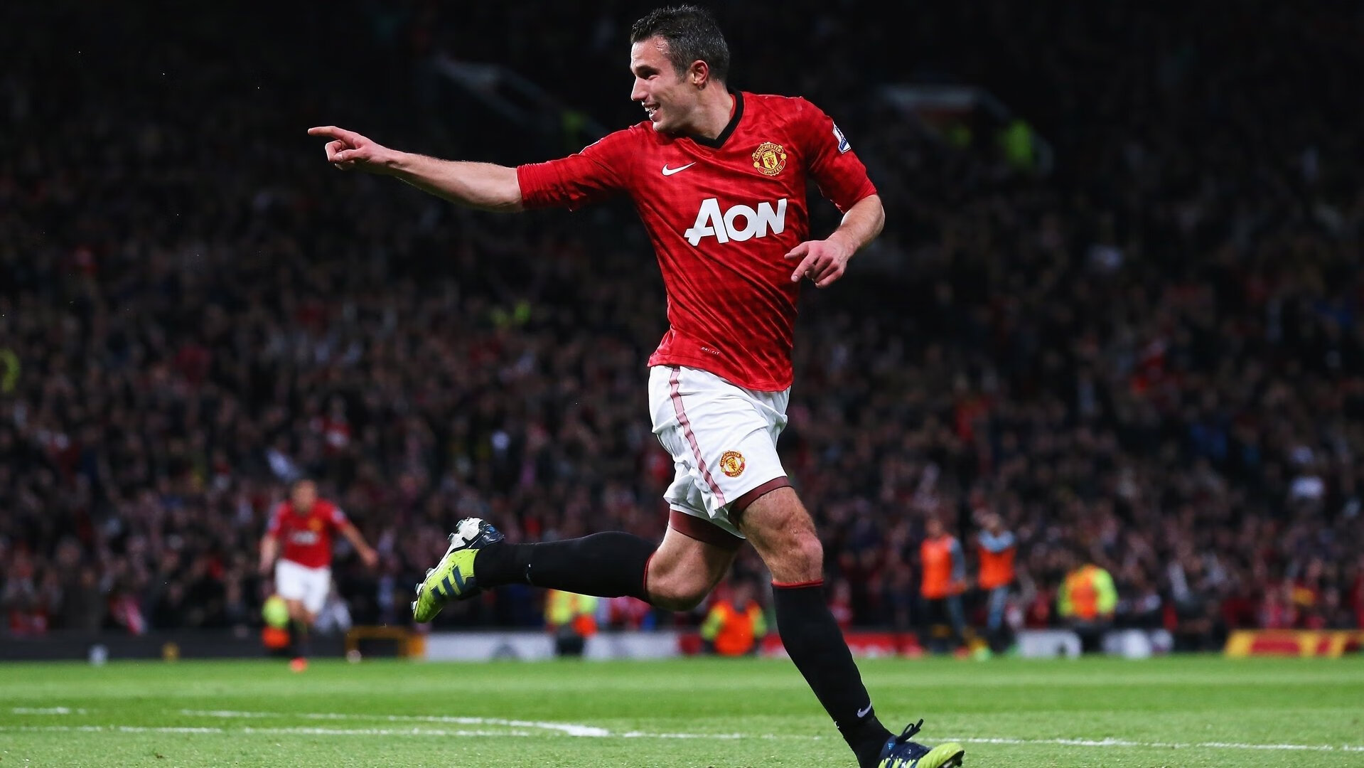 爱游戏官方-“铁血拼杀！场上强队逐鹿，冠军悬念不断升温”，铁血lol