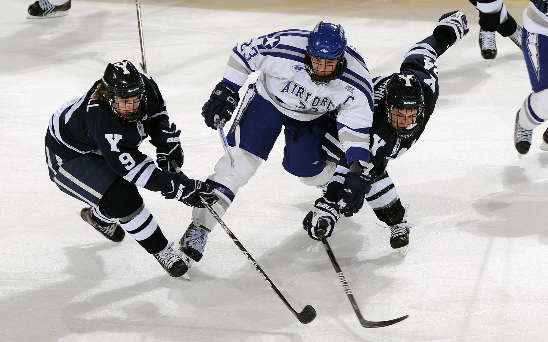 青少年足球联赛接入智能裁判辅助系统，中国青少年足球赛事app